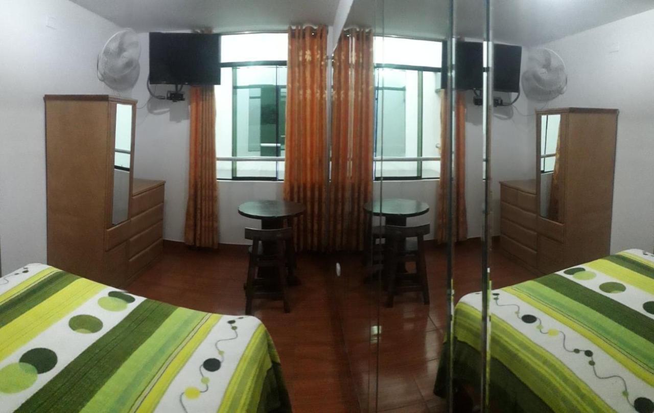 Hostal Suenos Lima Exterior photo
